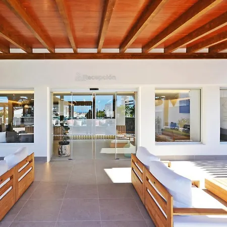 Ohasis Boutique 4* ארונה