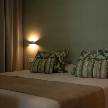 Ohasis Boutique Aparthotel 4*