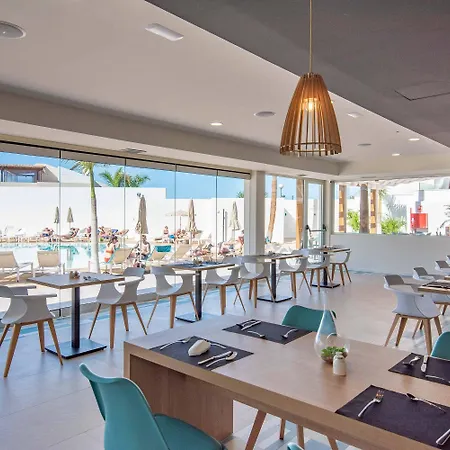 Ohasis Boutique Aparthotel 4*