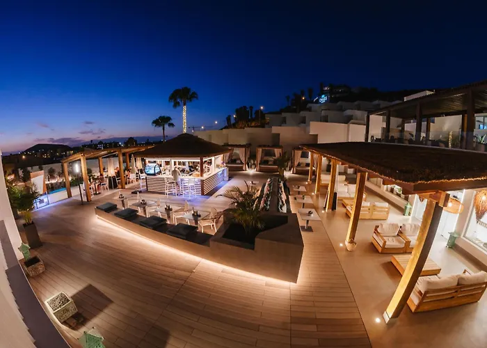 מלון דירות Ohasis Boutique ארונה