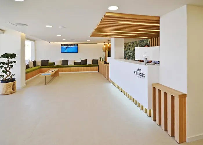 מלון דירות Ohasis Boutique ארונה