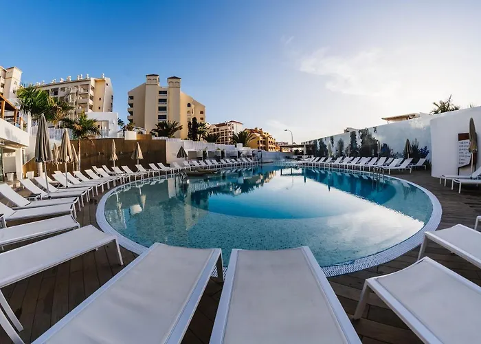 Ohasis Boutique מלון דירות 4*