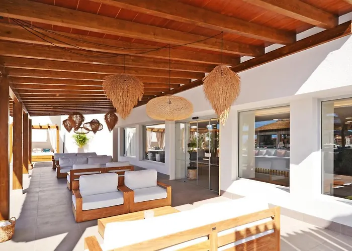 Ohasis Boutique 4*